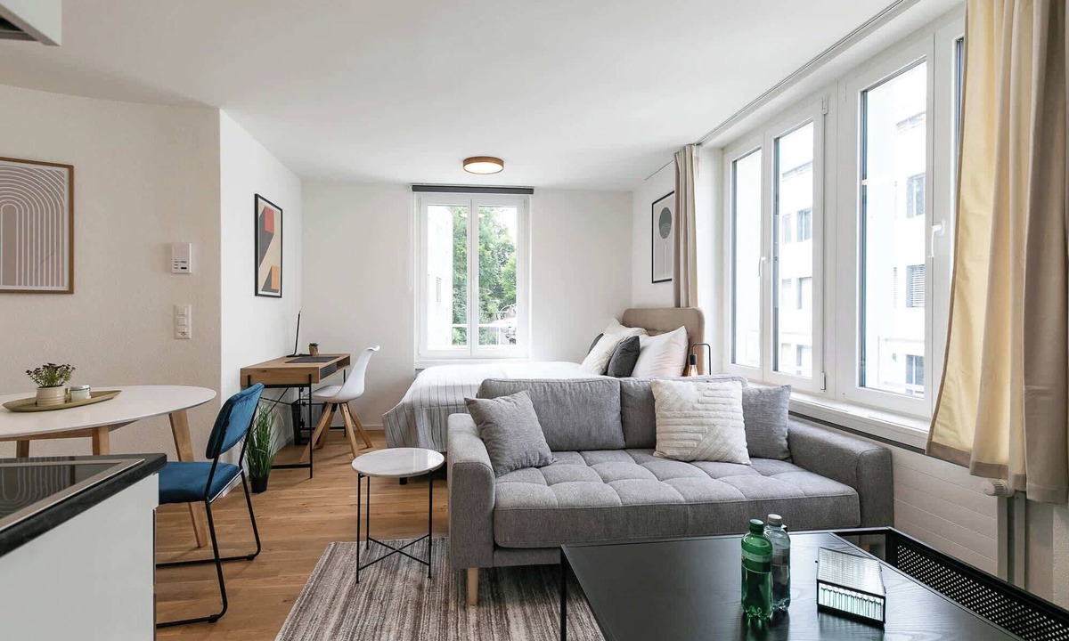 St. Gallen Apartment | Studio Klosterhof with parking lot