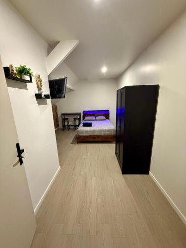 Villeneuve-Saint-Georges Apartment | Studio lumineux proche gare Paris Orly