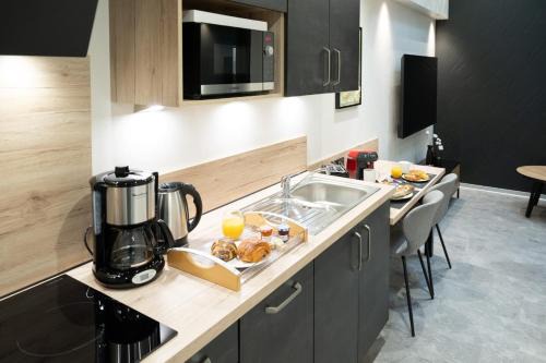 Eloyes Apartment | Studio le Cristal