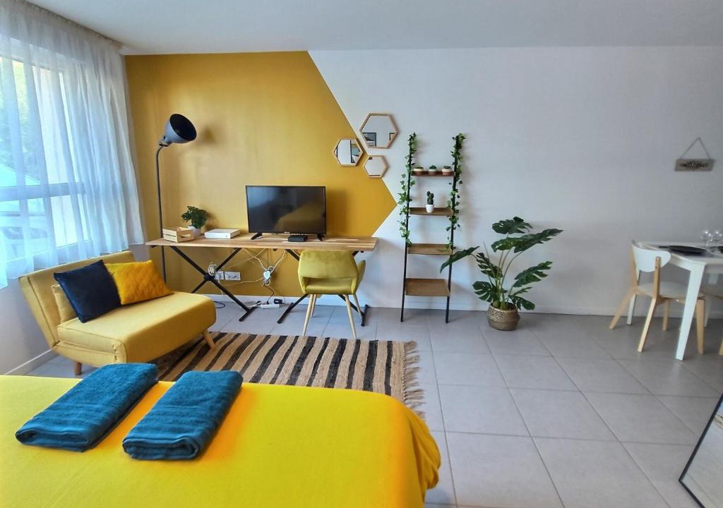 Moussy-le-Neuf Apartment | Studio LE JUNGLE - ROISSY CDG - Parc Astérix - PARIS