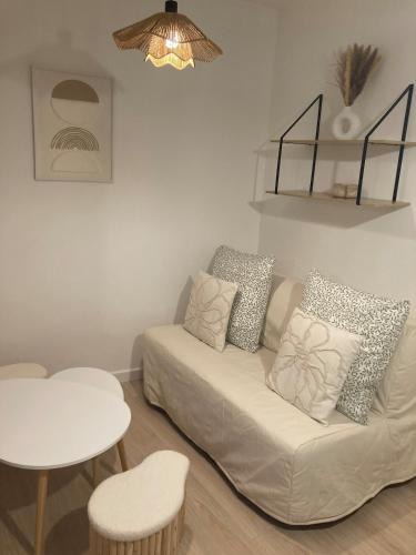 Azay-le-Rideau Apartment | Studio Le nid charmant