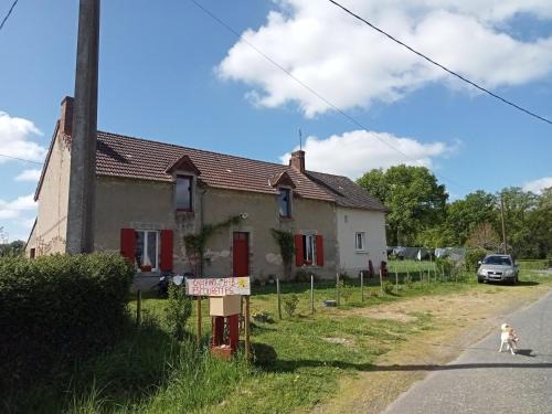 Sainte-Severe-sur-Indre Bed & Breakfast | Studio Les Pourettes
