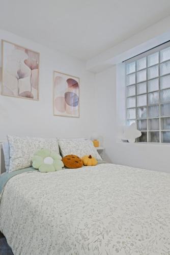 Les Halles Apartment | Studio Lombards Paris Centre