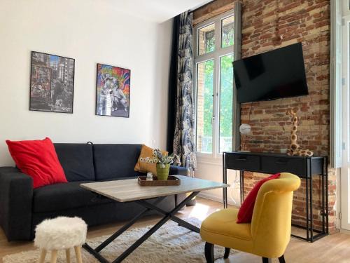 Marengo - Jolimont Apartment | Studio Luxine - 2 personnes - Vue sur le Canal du Midi