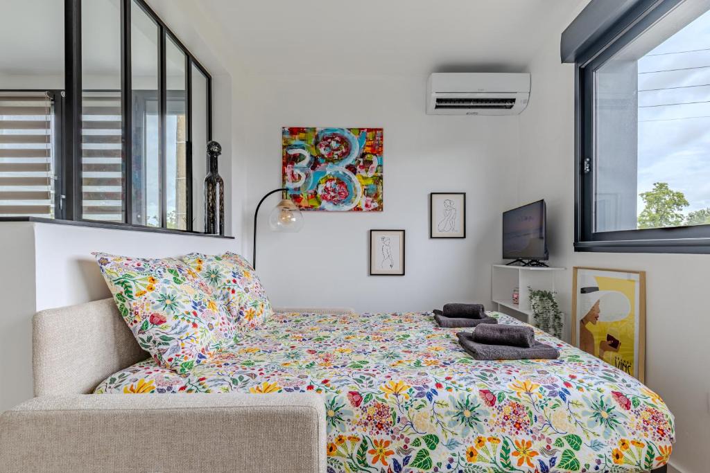 Merignac Apartment | Studio Mérignac Centre- Parking - Airport 10min