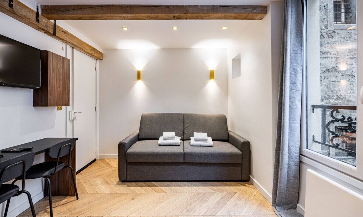 Epinettes Apartment | Studio Métro Brochant Paris 17ème