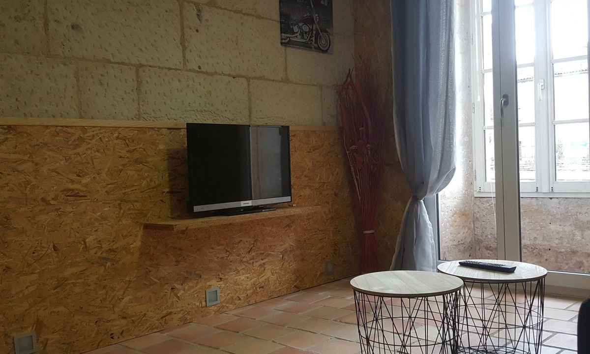 Benet Apartment | Studio Marais Poitevin