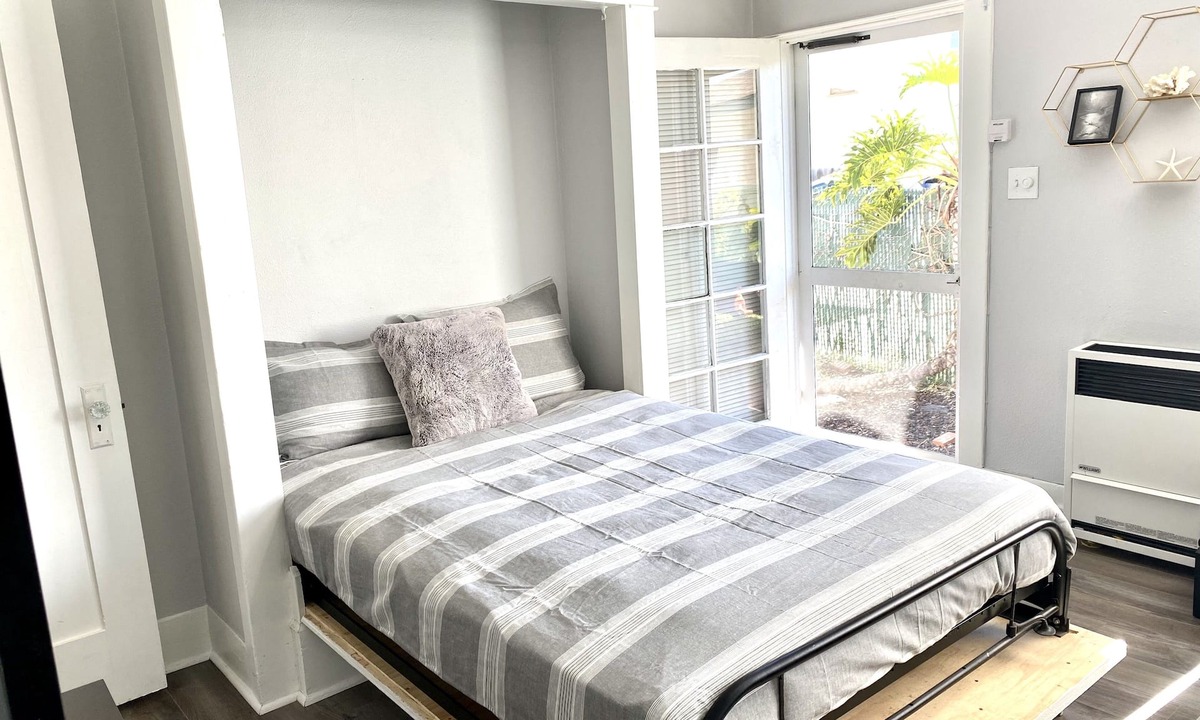 Central San Pedro Apartment | Studio Marina Proximity