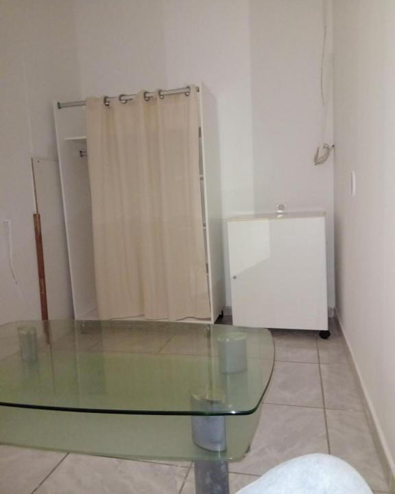Pezenas Apartment | Studio meublé