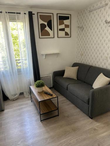 Bussy-Saint-Georges Apartment | Studio Moderne à 5 Min de Disneyland Paris