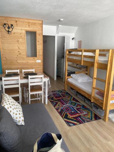 La Mongie Apartment | Studio mongie aux pieds des pistes avec balcon
