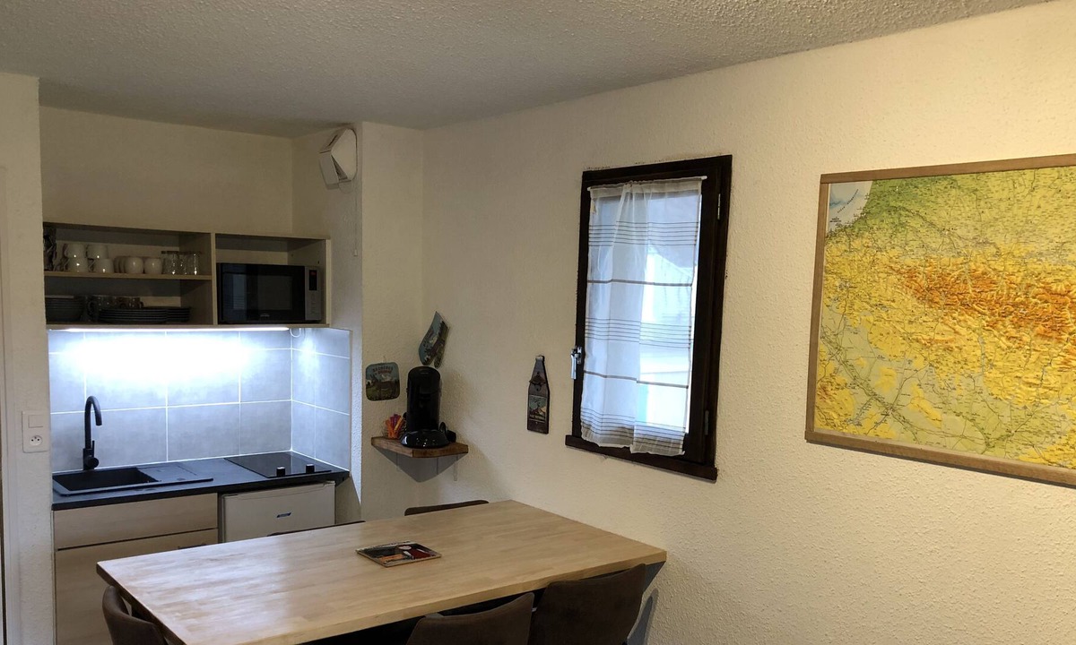 Sainte-Marie-de-Campan Apartment | Studio near La Mongie