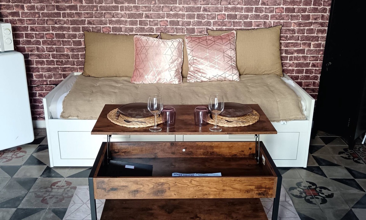 Maillane Apartment | Studio Neuf à Maillane