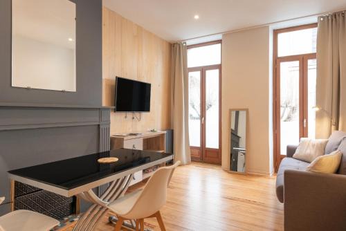 Bagneres-de-Bigorre Apartment | Studio Neuf