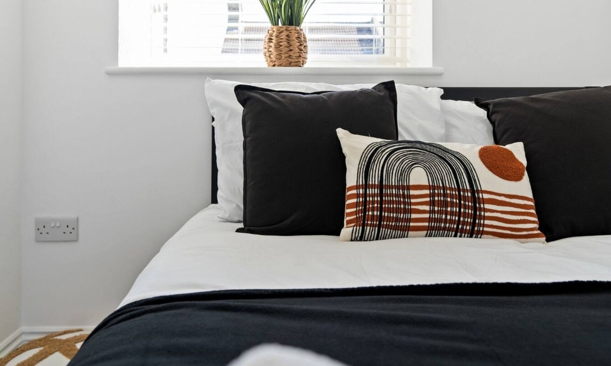 Woodside Apartment | Studio - Norwood Junction - B3