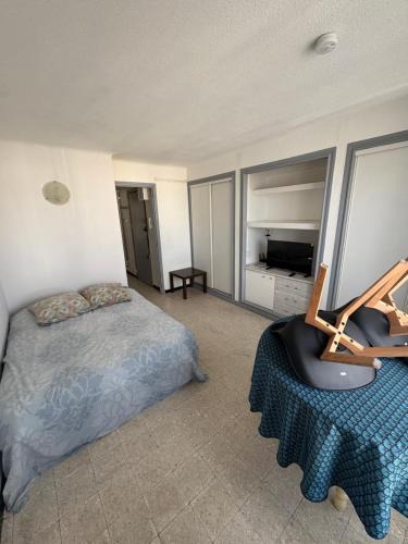 Saint-Assiscle Apartment | Studio nouvelle gare et parking gratuit