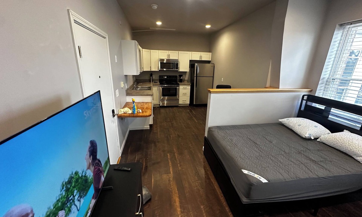 Frostburg Apartment | Studio on Main Street