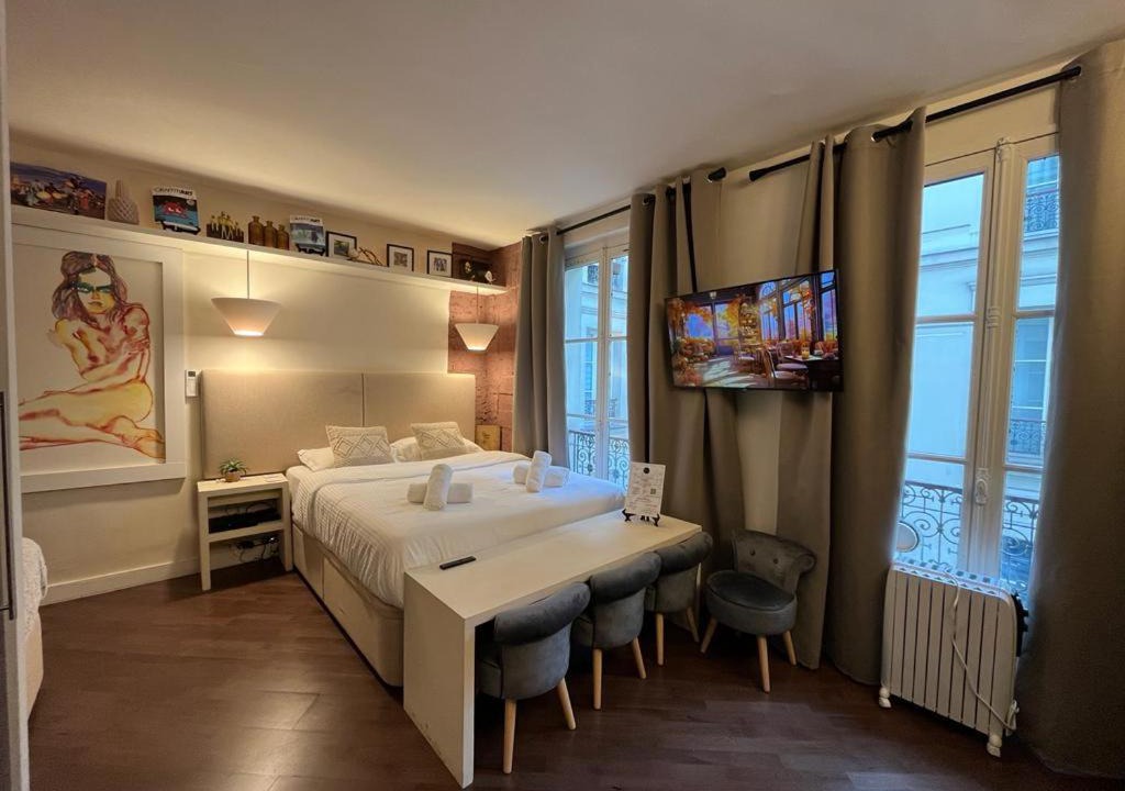 Saint-Merri Apartment | Studio Pompidou - rue des Temples 3 places