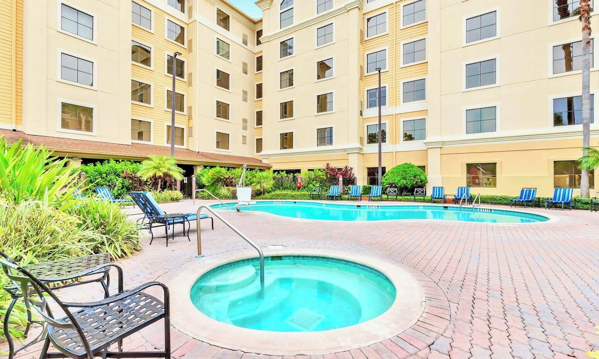 Florida Central Atlantic Coast Apartment | Studio - Pool Hot Tub Near Universal Studios