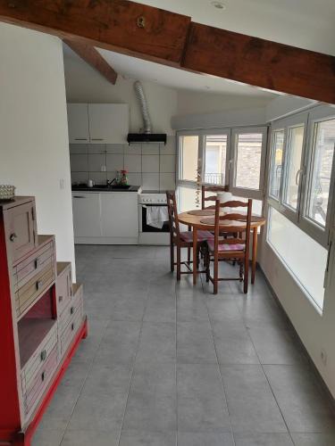 Ableiges House | studio près de cergy calme