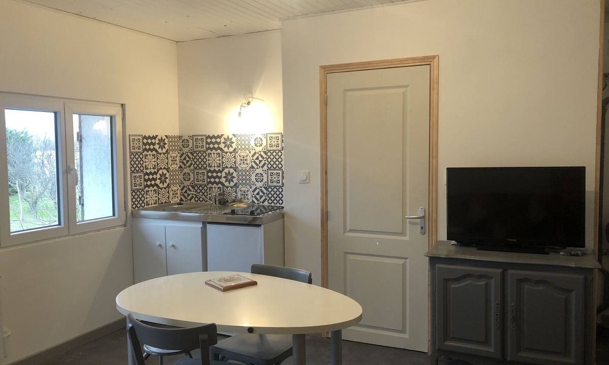 Montelimar Apartment | Studio Proche Cnpe Cruas