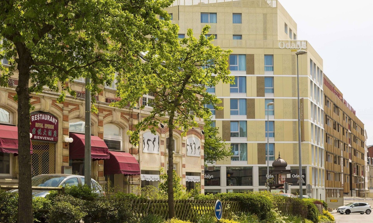Republique Apartment | Studio Proche de la Sarthe, Accès Hammam