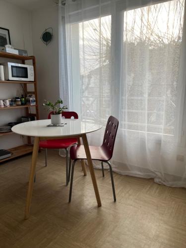 Laval Apartment | Studio proche gare