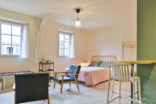 Moulins Apartment | Studio quartier historique