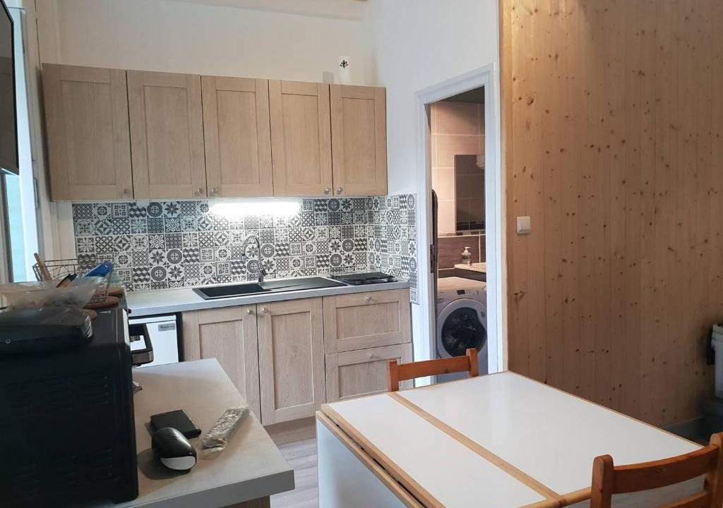 Cauterets Apartment | Studio rénové central, à 50 m du télécabine, 2-4 pers - FR-1-234-293