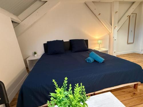 Dreux Apartment | Studio rénové - Centre-ville + WIFI