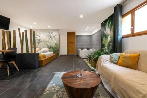 Baixas Apartment | Studio romantique à Baixas avec Jacuzzi - 35m²