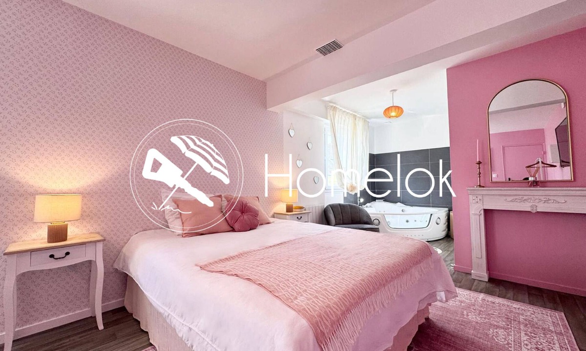 Queven Apartment | Studio rose & spa – Pause bien-être