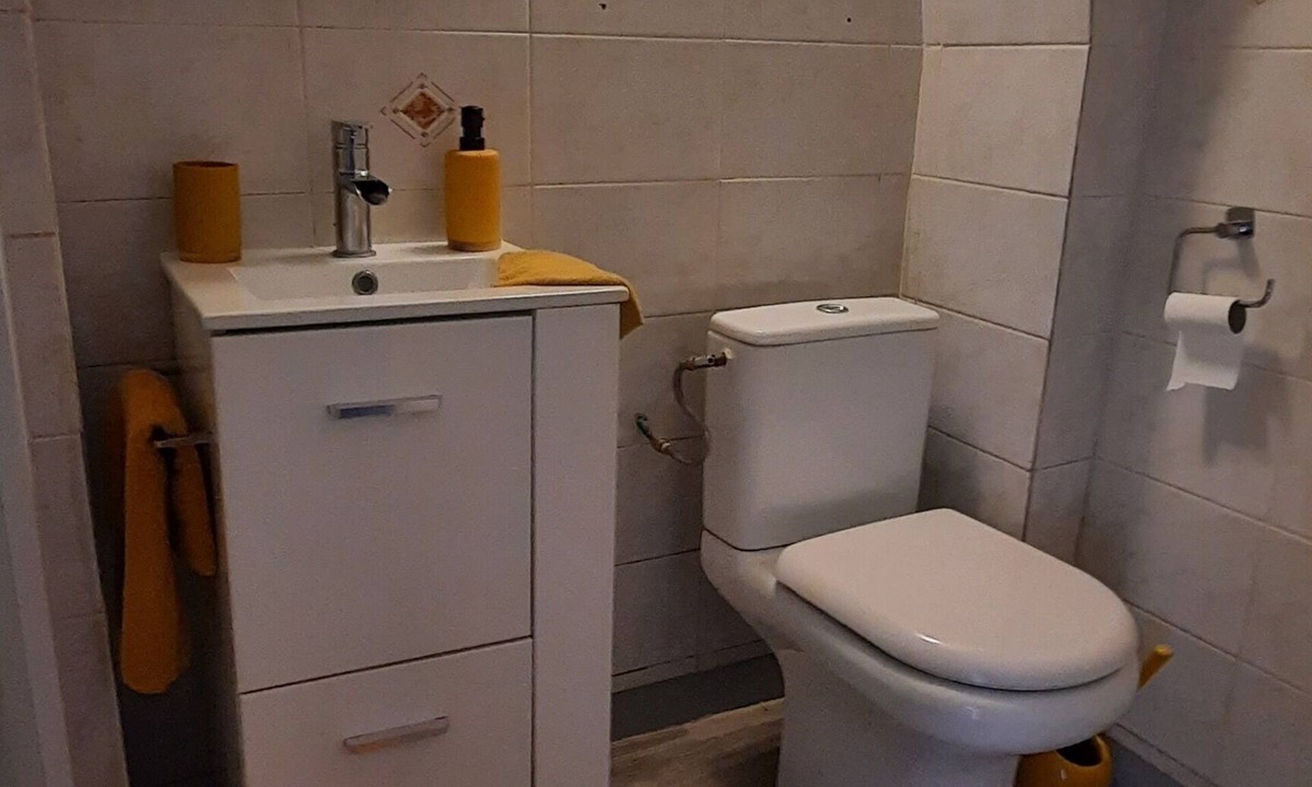 Saint-Denis-d'Orques Apartment | Studio - Saint Denis D'orques