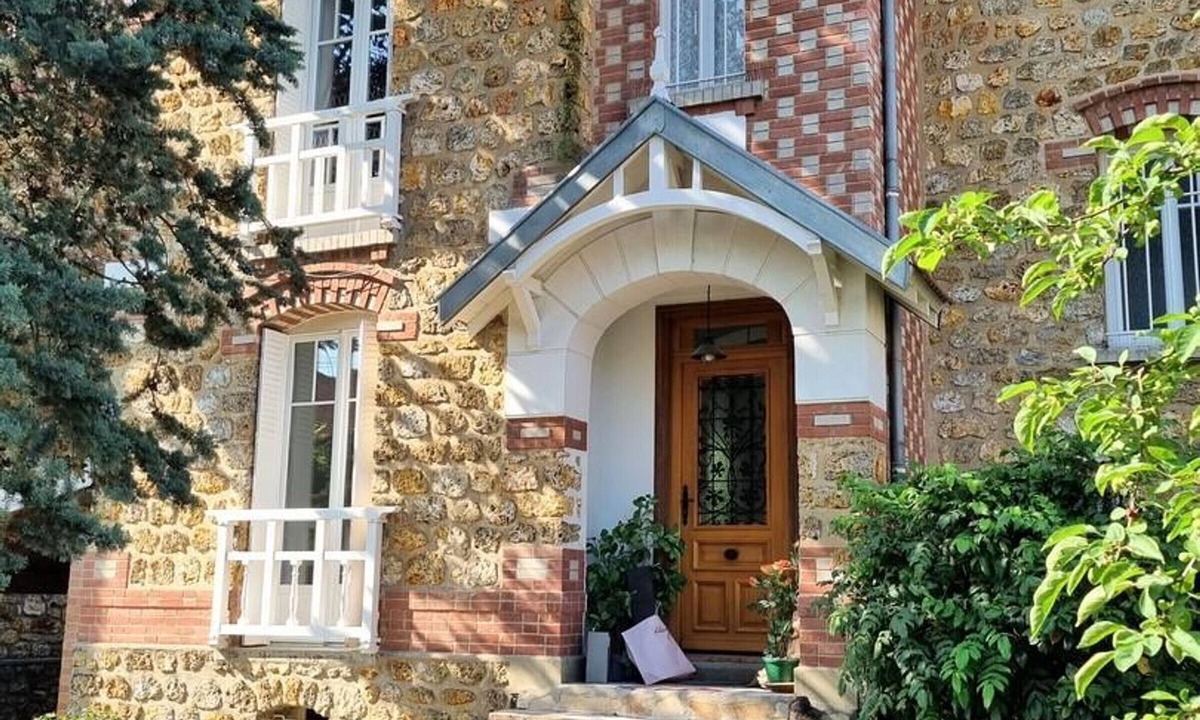 Saint-Leu-la-Foret Apartment | Studio Saint-Leu-la-Forêt, studio flat, 2 persons