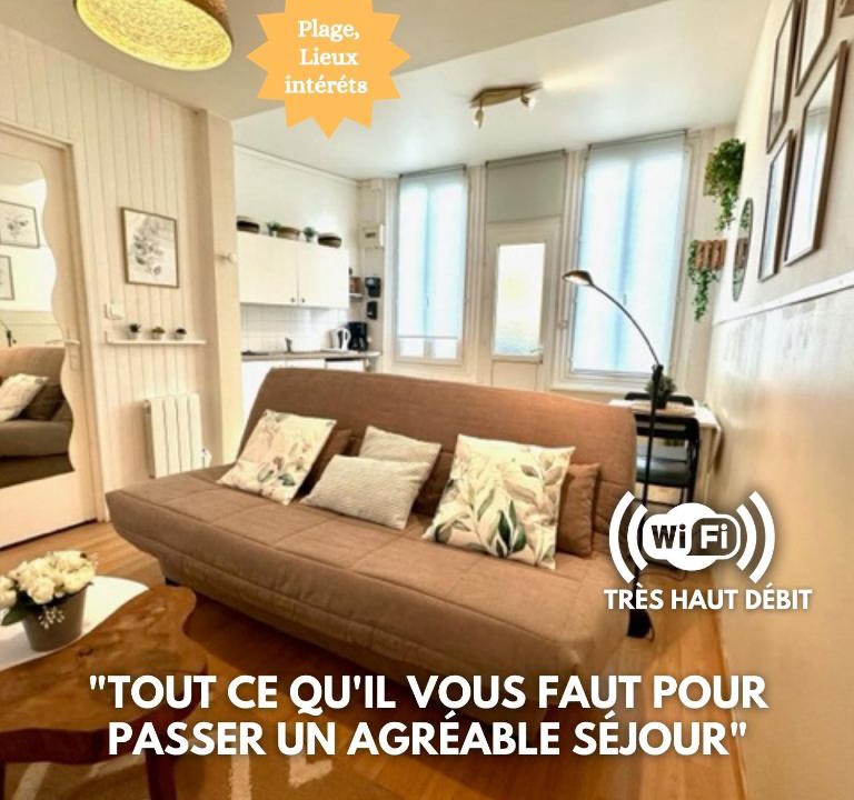 Saint-Martin-du-Littoral Apartment | Studio, Sea and the Beach