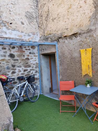 Maureillas-Las-Illas Apartment | Studio sea-mountain
