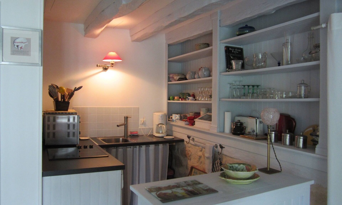Cales Apartment | Studio set in a typical Causse du Quercy barn near Rocamadour.