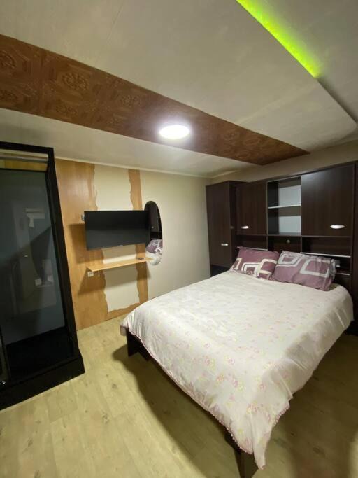 Saint-Florentin Apartment | Studio St Florentin 3