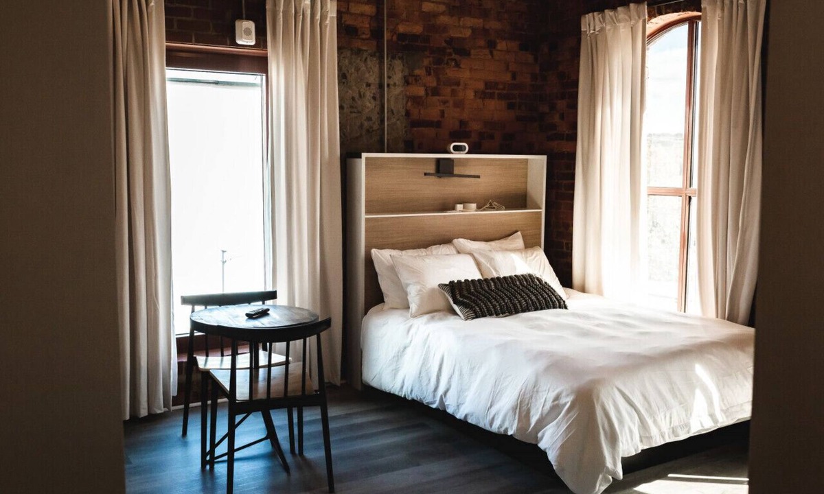 Jonesville Apartment | Studio Suite Downtown Elkin Shopping, Entertainment, Restaurants, Vineyards