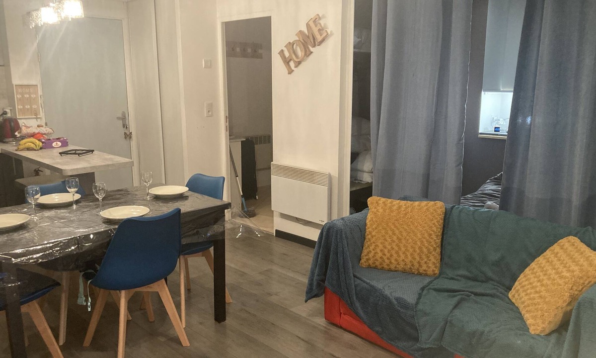 Arreau Apartment | Studio sur la Neste" in downtown Arreau