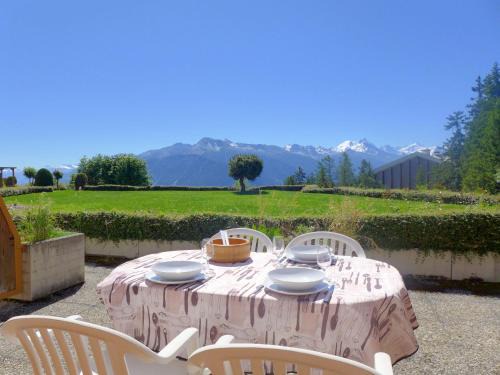 Randogne Apartment | Studio Terrasse Des Alpes 615 by Interhome