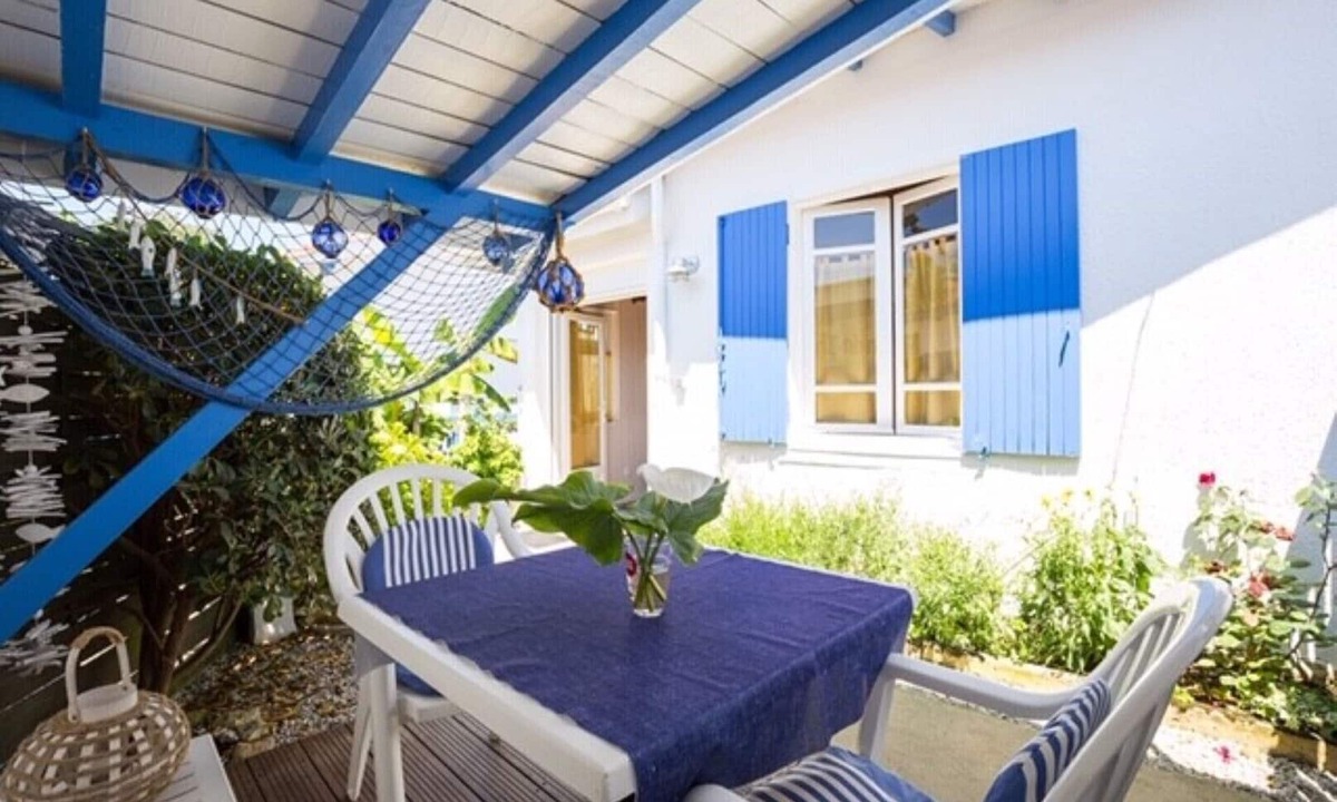 Le Canon House | Studio the "Tea room"