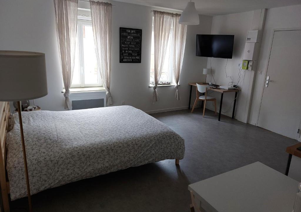 Corny-sur-Moselle Apartment | Studio tout confort