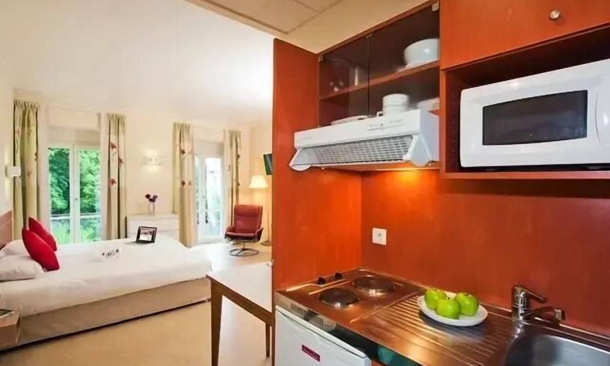 Luxeuil-les-Bains Apartment | Studio Twin 2 persons