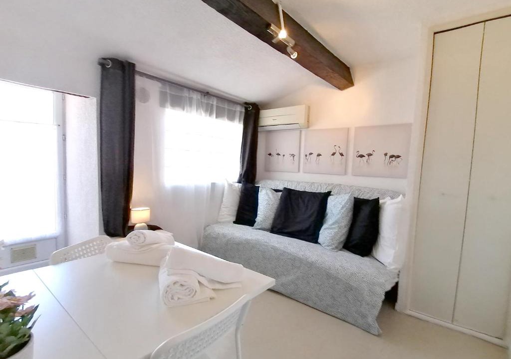 Opera Bed & Breakfast | Studio Vieux-Port avec terrasse