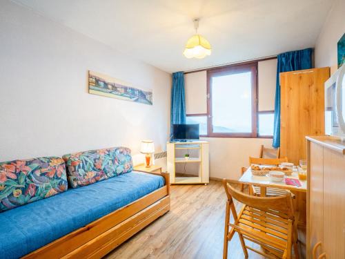 Le Corbier Apartment | Studio Vostok Zodiaque-73 by Interhome