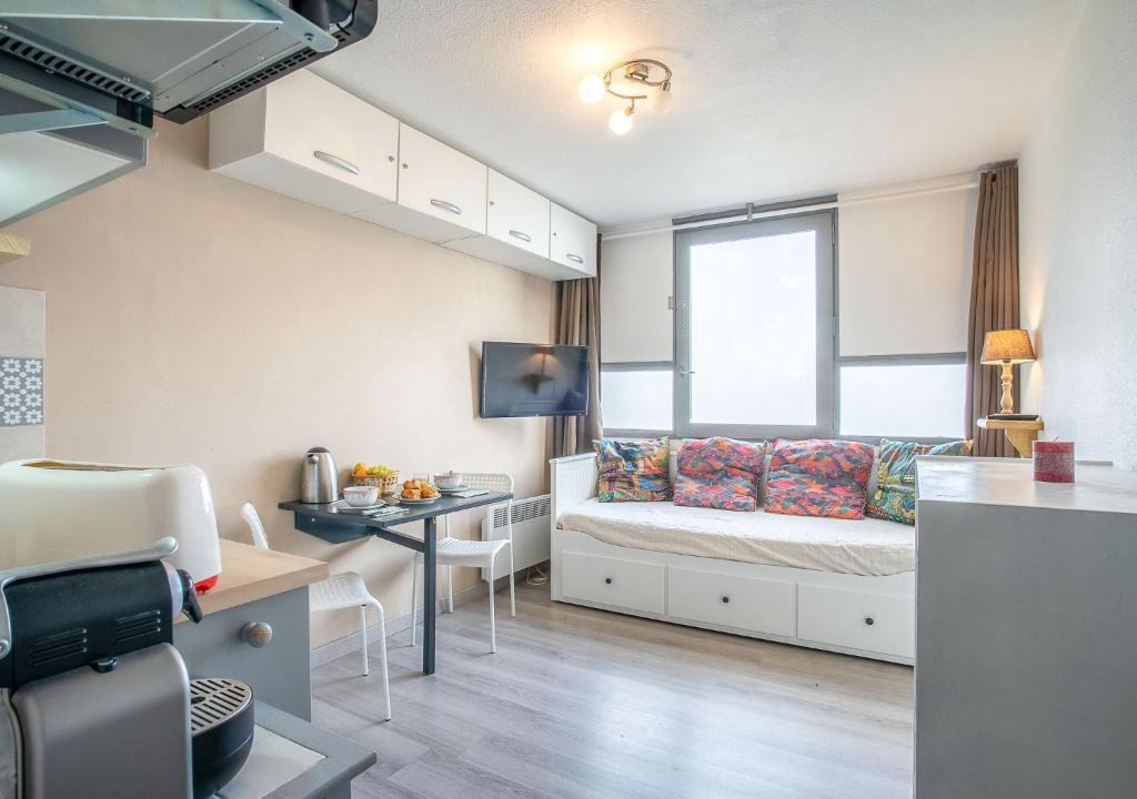 Le Corbier Apartment | Studio Vostok Zodiaque-82 by Interhome