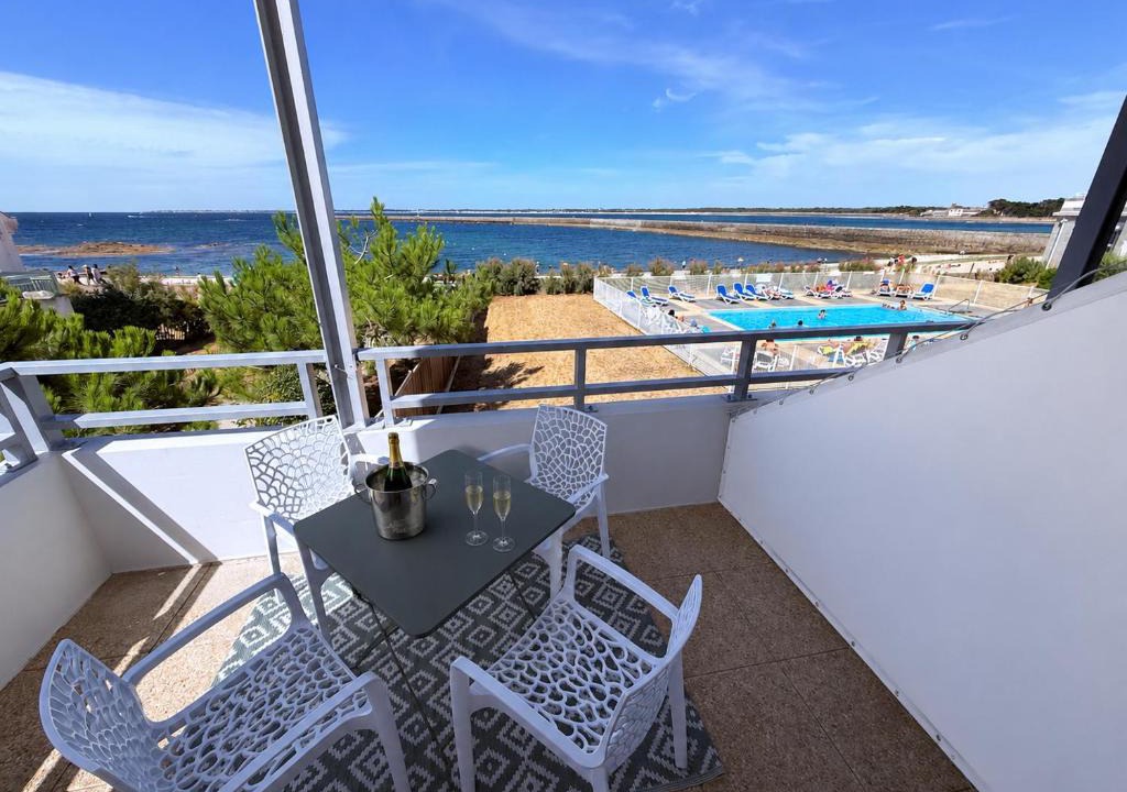 Le Croisic Apartment | Studio vue mer avec terrasse et piscine