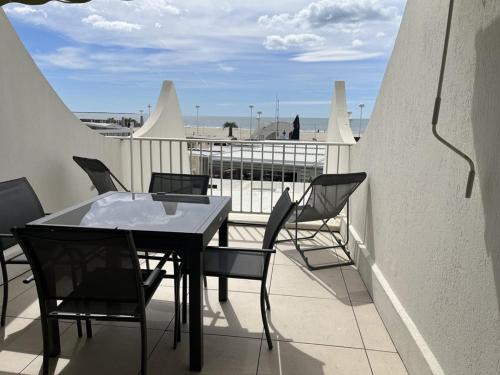 Le Couchant Apartment | Studio vue mer, climatisation, parking - 4 pers. - FR-1-874-58