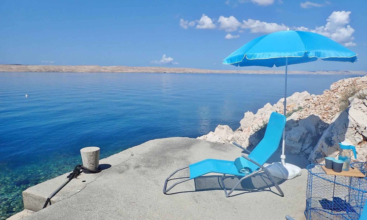 Baric Draga Apartment | Studio with air conditioning and terrace near the coast